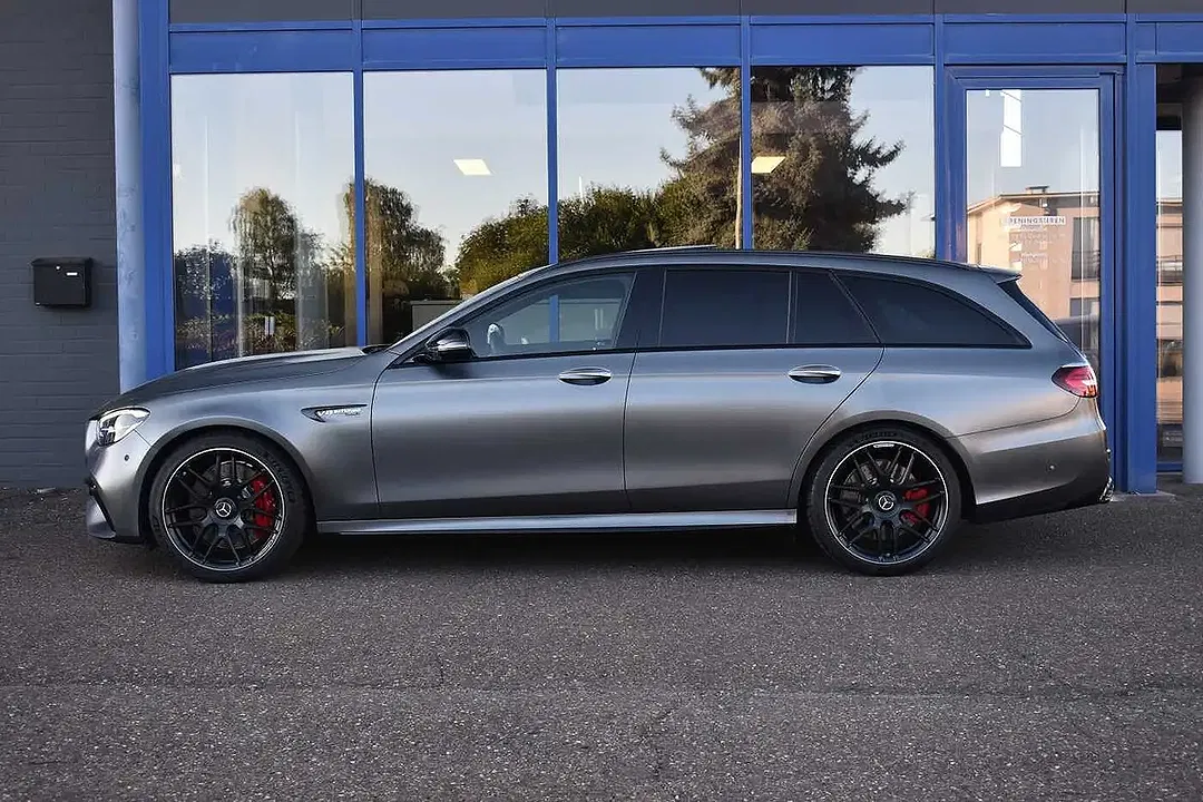 Mercedes-Benz E 63 AMG 4MATIC+ Burmester - Thumbnail 7