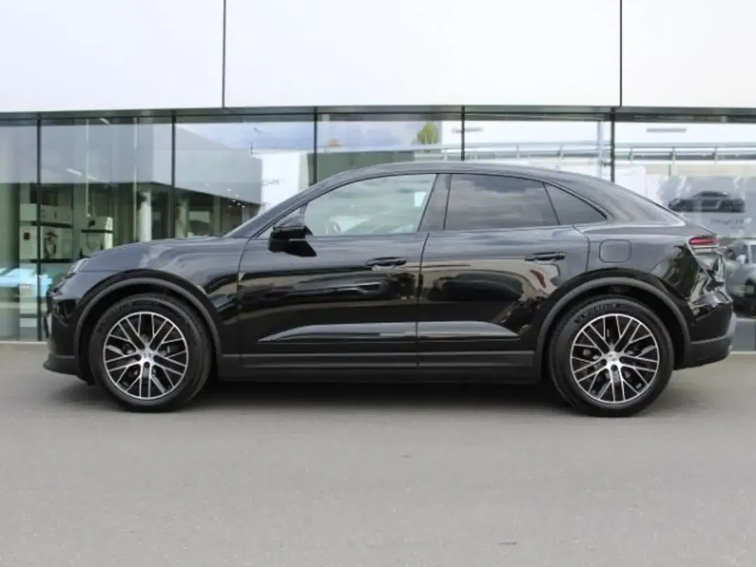 Porsche Macan - foto 2