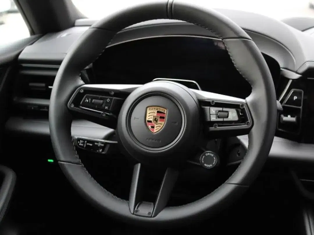Porsche Macan - Thumbnail 5