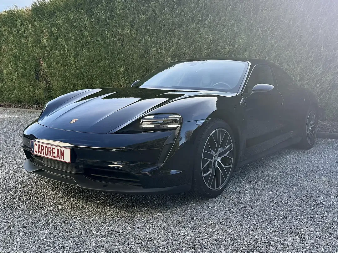 Porsche Taycan - foto 2