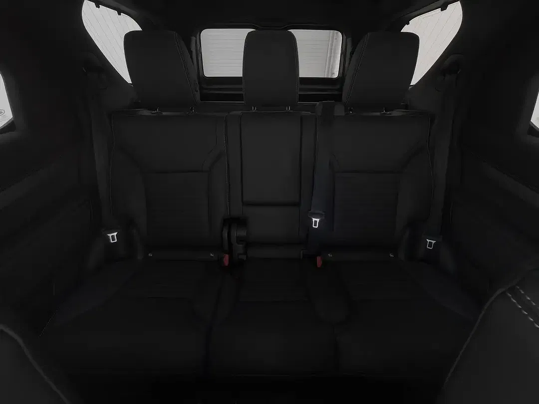 Land Rover Discovery D350 Dynamic HSE - Thumbnail 5