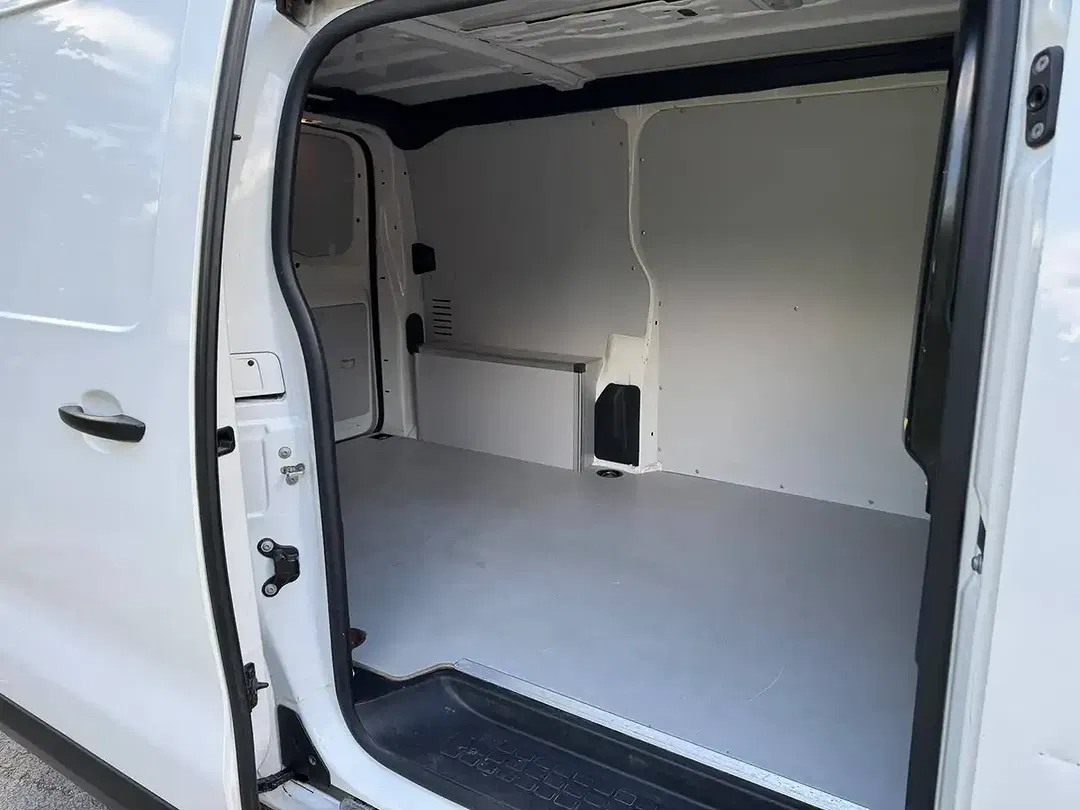 Opel Vivaro 120 L2 - Thumbnail 9