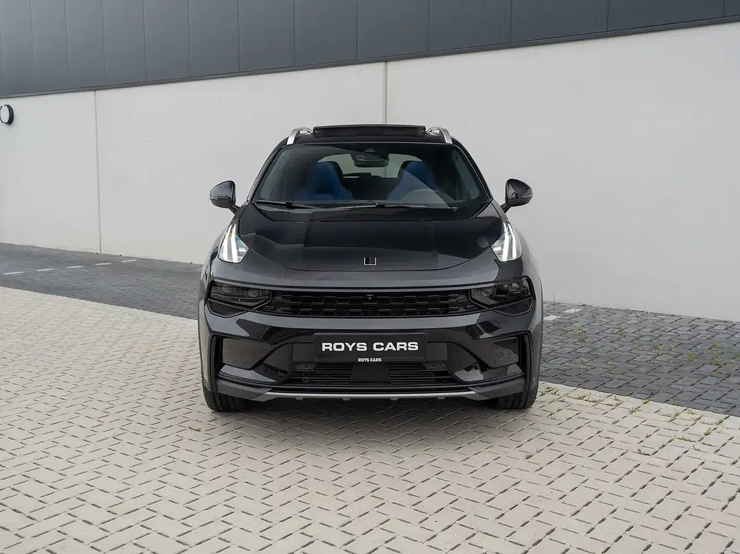 Lynk & Co 01 - Thumbnail 6