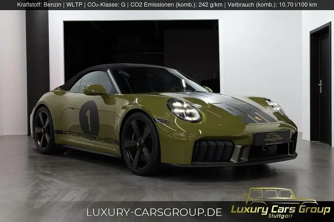 Porsche 992 Carrera GTS - Thumbnail 3