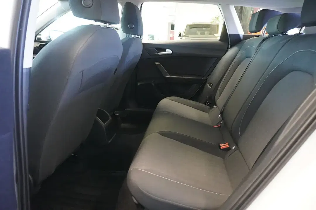 SEAT Leon 1.0 TSI Reference - Thumbnail 9