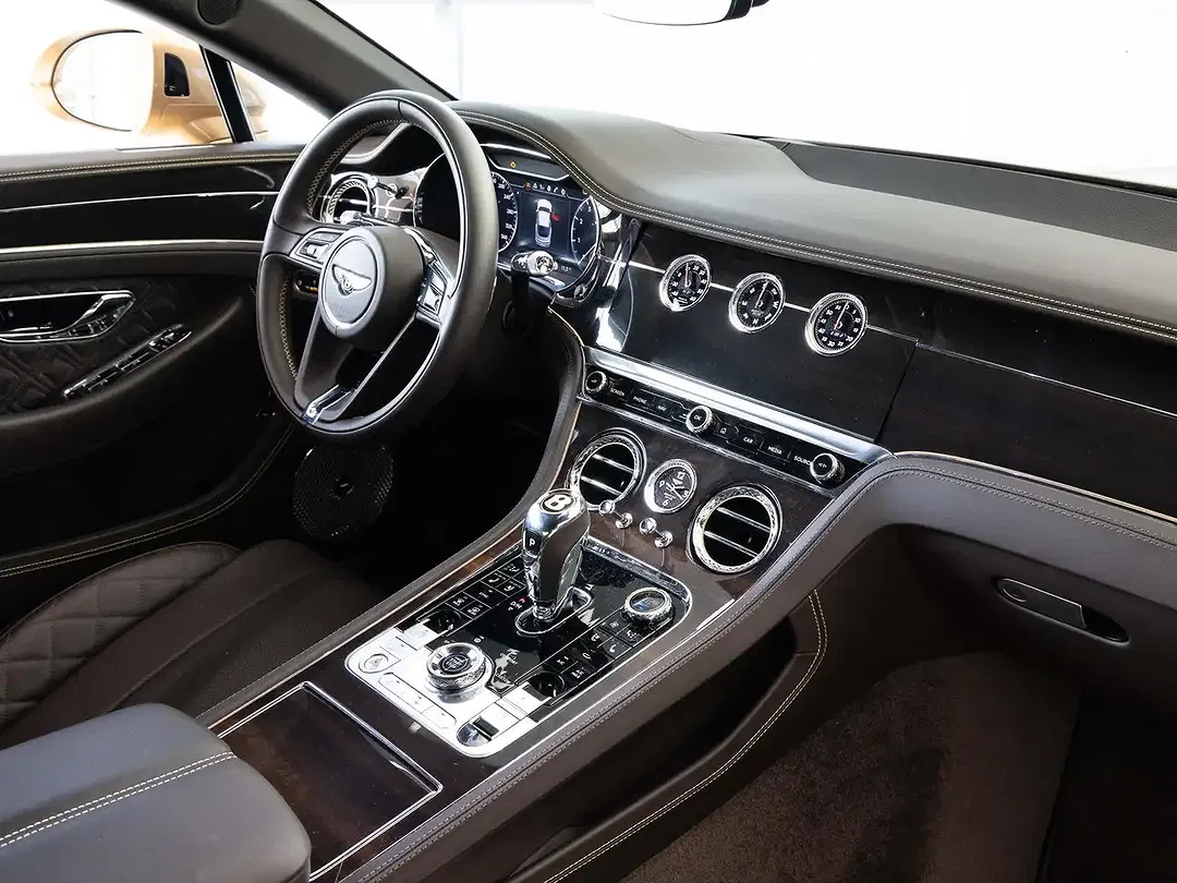 Bentley Continental 6.0 W12 Mulliner - Thumbnail 7
