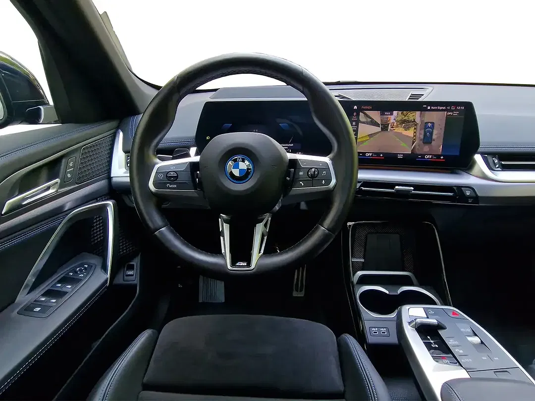 BMW iX1 xDrive M - foto 2
