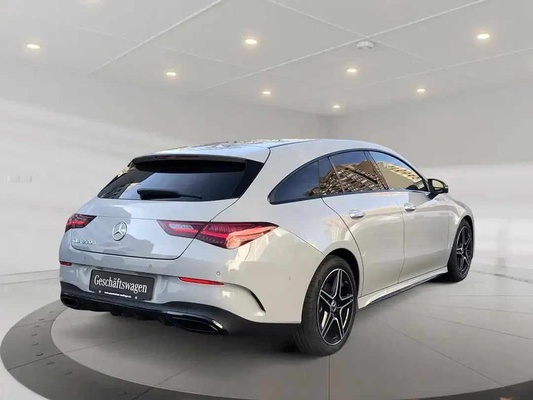 Mercedes-Benz CLA 220 AMG MBUX - Thumbnail 2