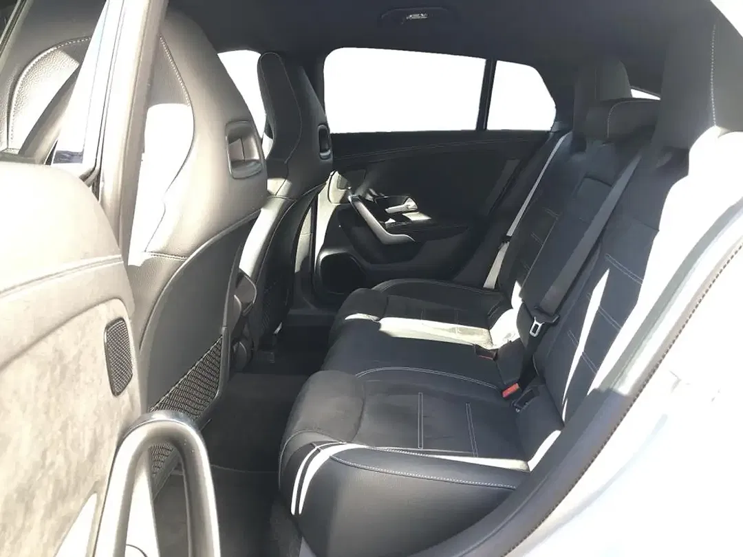 Mercedes-Benz CLA 220 AMG MBUX - Thumbnail 7