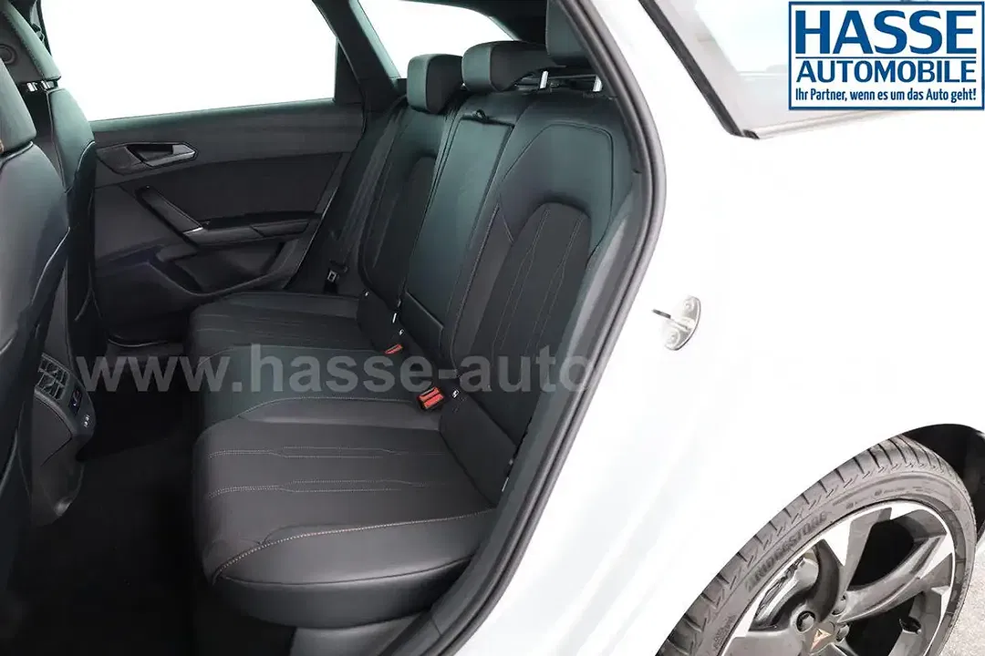 CUPRA Leon 1.5 eTSI DSG Sportstourer - Thumbnail 10