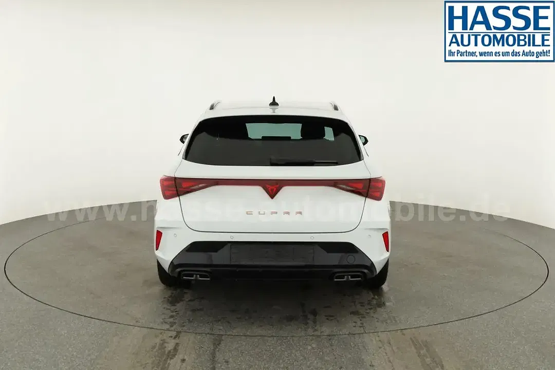 CUPRA Leon 1.5 eTSI DSG Sportstourer - Thumbnail 13