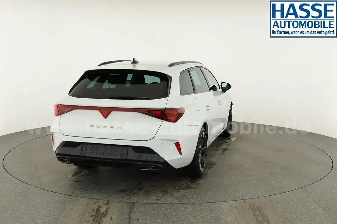 CUPRA Leon 1.5 eTSI DSG Sportstourer - Thumbnail 14