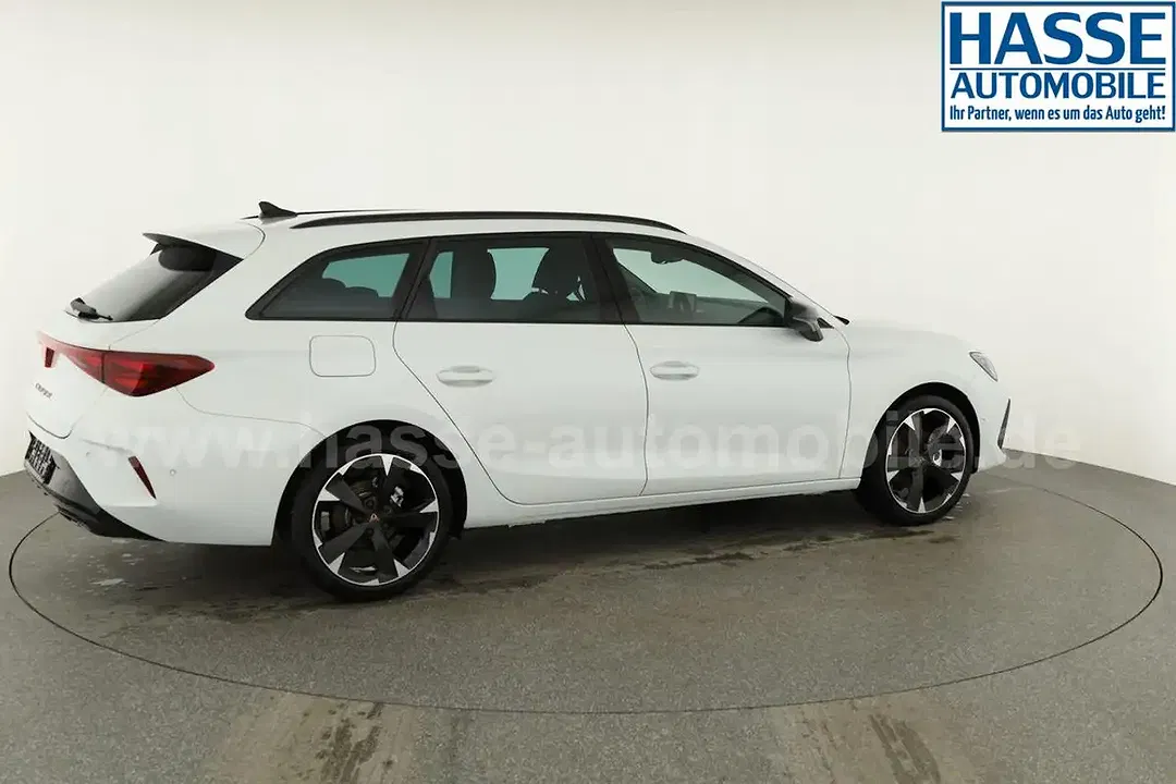 CUPRA Leon 1.5 eTSI DSG Sportstourer - Thumbnail 17