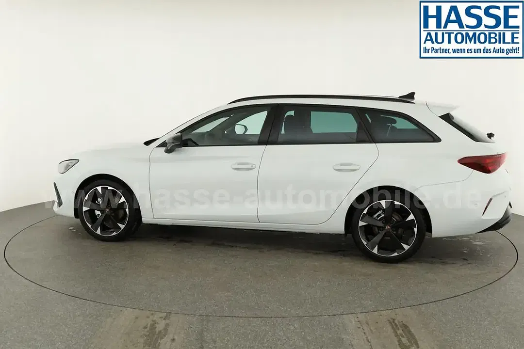 CUPRA Leon 1.5 eTSI DSG Sportstourer - Thumbnail 32