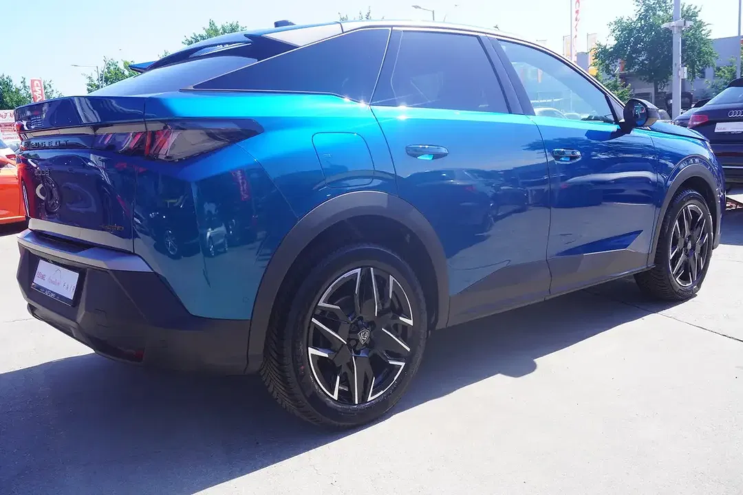 Peugeot 3008 145 AUT Hybrid - Thumbnail 3