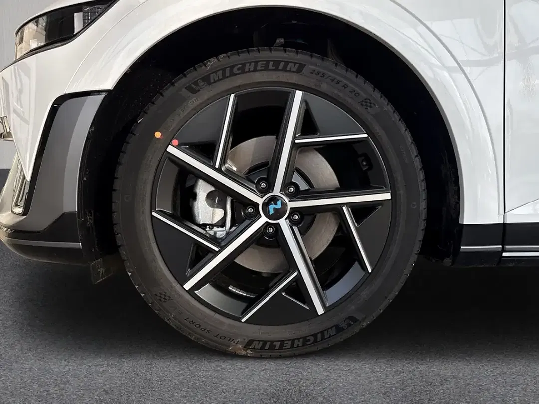 Hyundai IONIQ 5 N Line X - Thumbnail 14