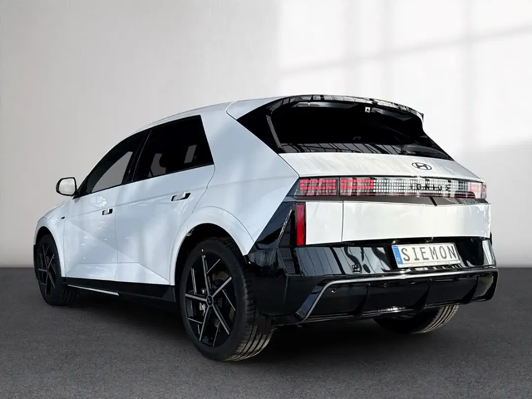 Hyundai IONIQ 5 N Line X - Thumbnail 3