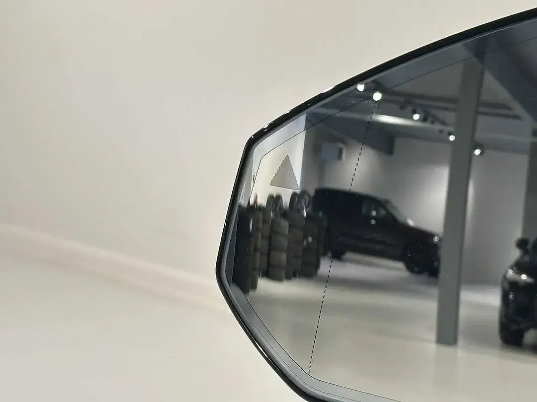 Volvo EX90 AWD Twin Motor Ultra - Thumbnail 14