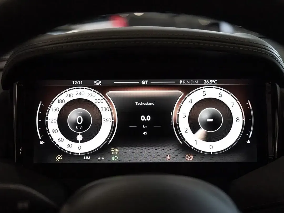 Aston Martin DB12 Coupe - Thumbnail 5
