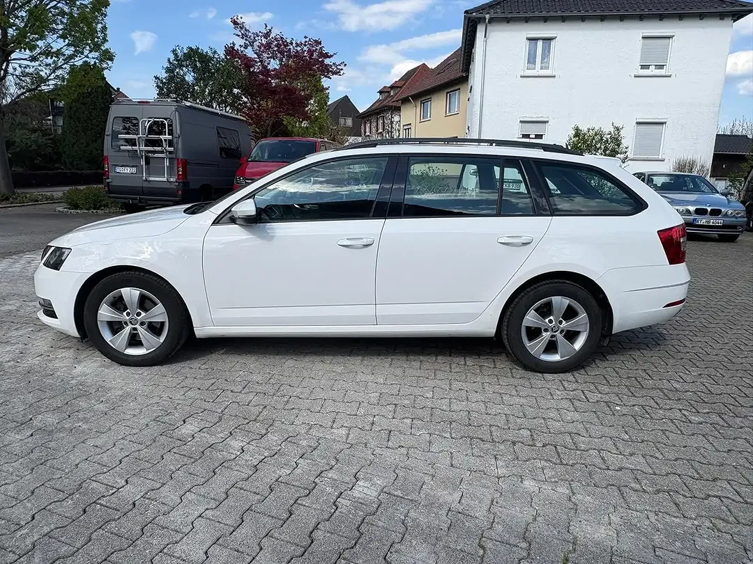 Skoda Octavia 1.5 TSI ACT Combi Style - Thumbnail 4