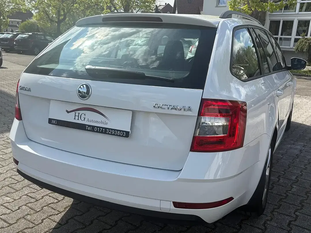 Skoda Octavia 1.5 TSI ACT Combi Style - Thumbnail 6