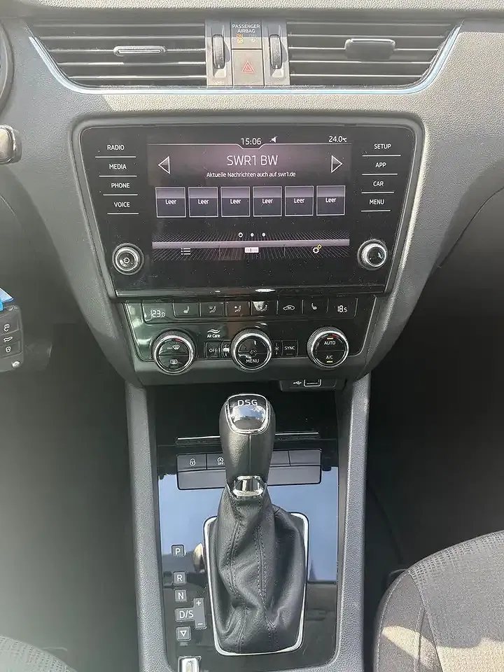 Skoda Octavia 1.5 TSI ACT Combi Style - Thumbnail 8