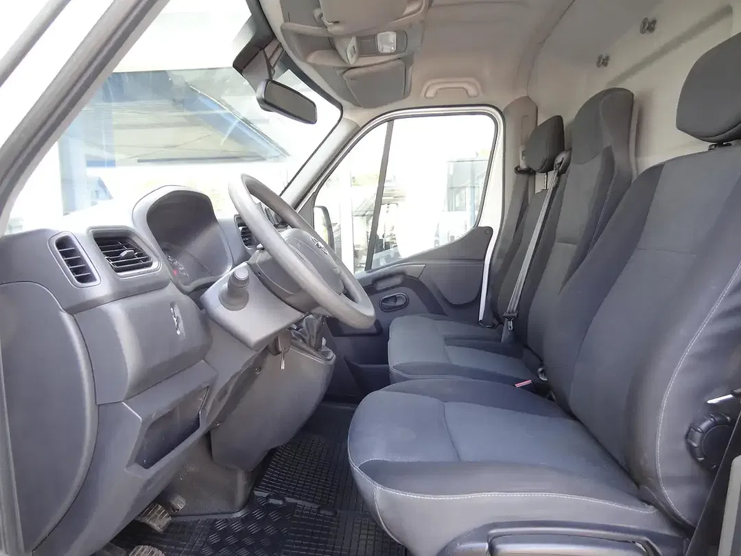 Nissan Interstar L2H2 - Thumbnail 11