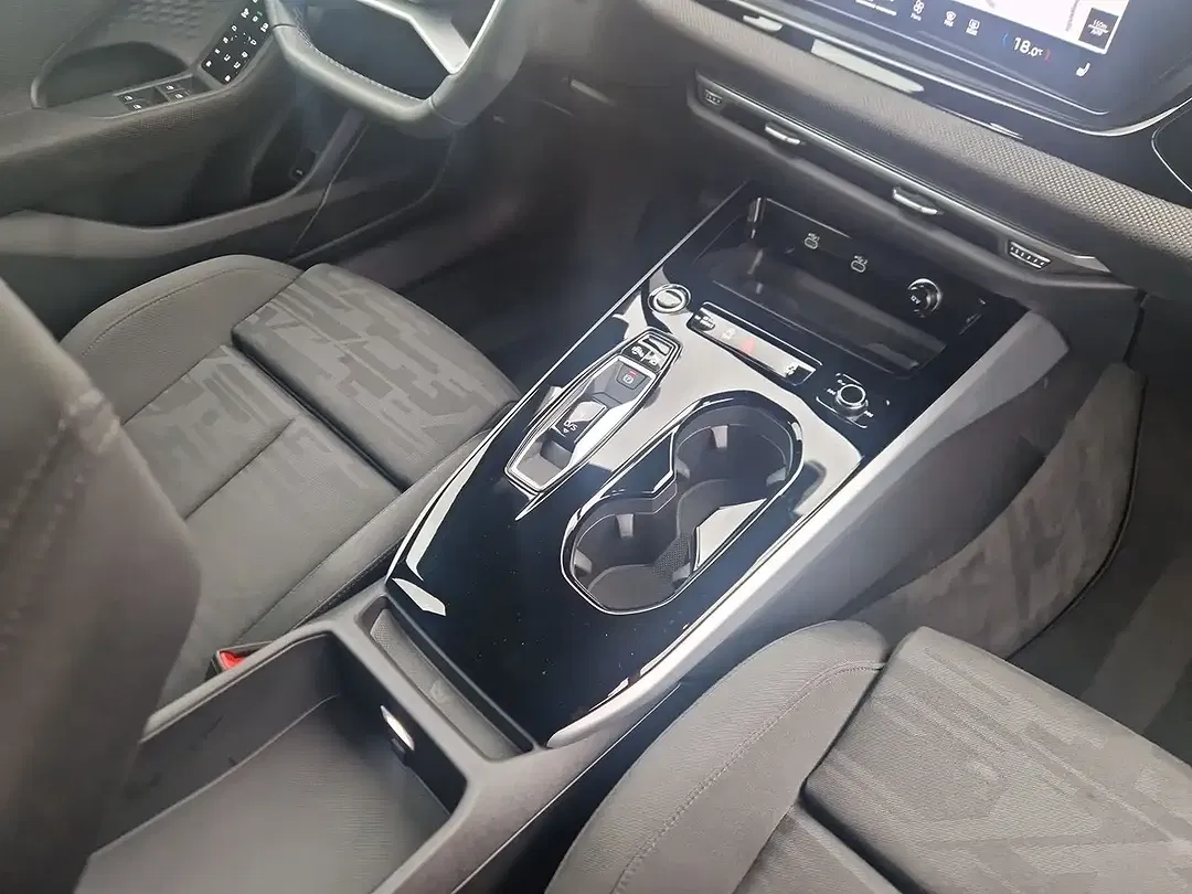 Audi A6 TFSI S tronic Avant - Thumbnail 14