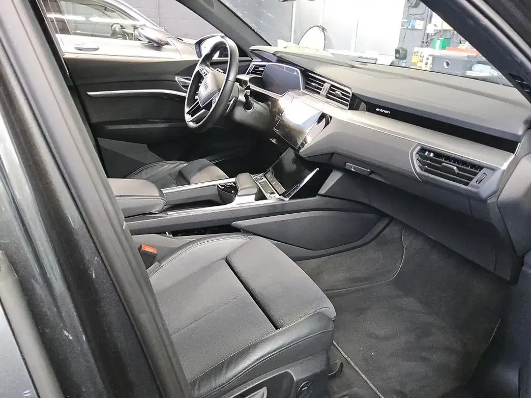 Audi e-tron 55 Matrix LED S line - Thumbnail 7