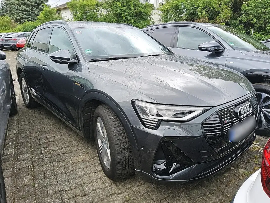 Audi e-tron 55 Matrix LED S line - Thumbnail 4