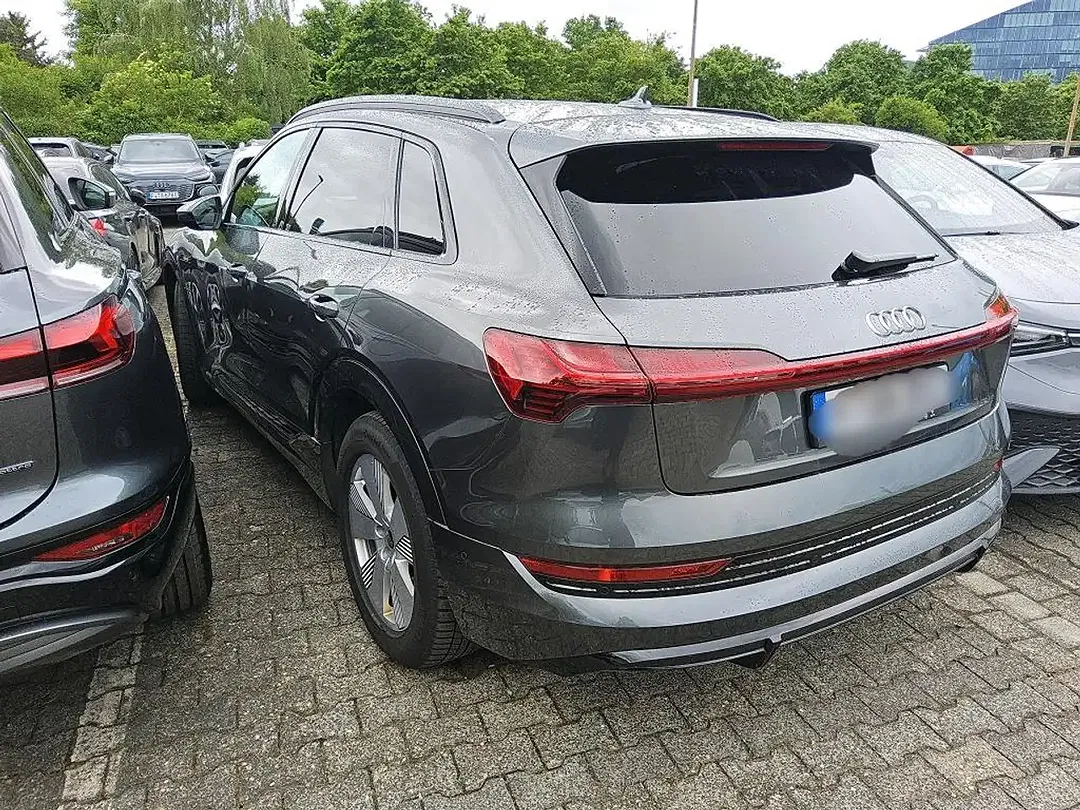 Audi e-tron 55 Matrix LED S line - Thumbnail 5