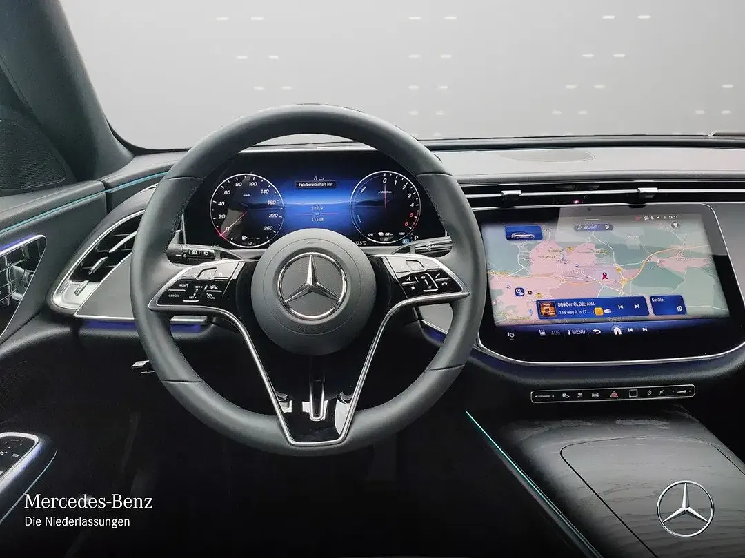 Mercedes-Benz E 300 Hybrid Avantgarde - Thumbnail 12