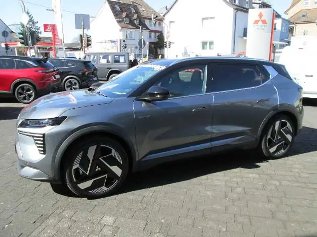 Mitsubishi Eclipse Cross Diamant Top - Thumbnail 9