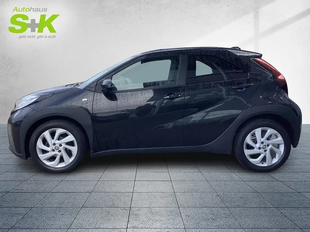 Toyota Aygo Air Active - foto 2