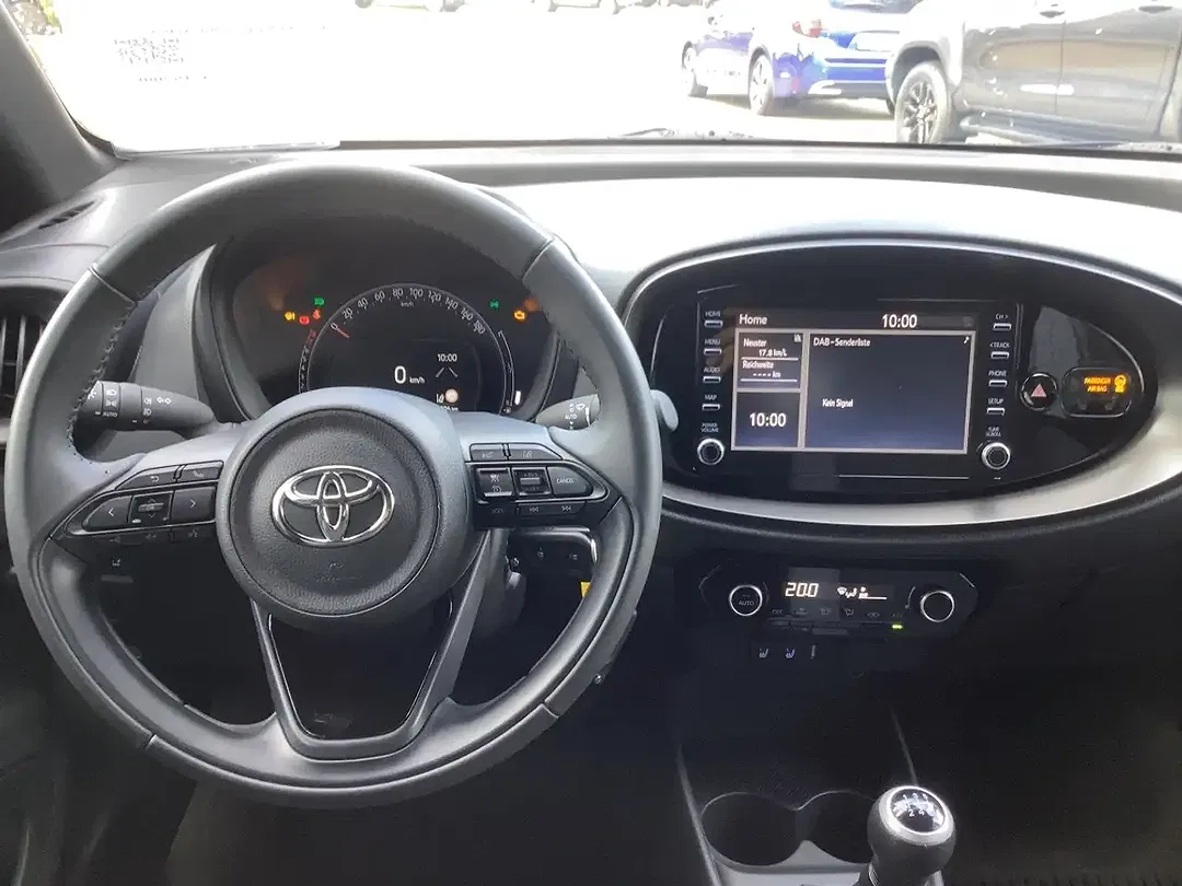 Toyota Aygo Air Active - Thumbnail 8