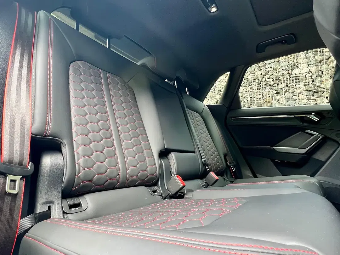 Audi RS Q3 2.5 TFSI AUT quattro Matrix LED - Thumbnail 10
