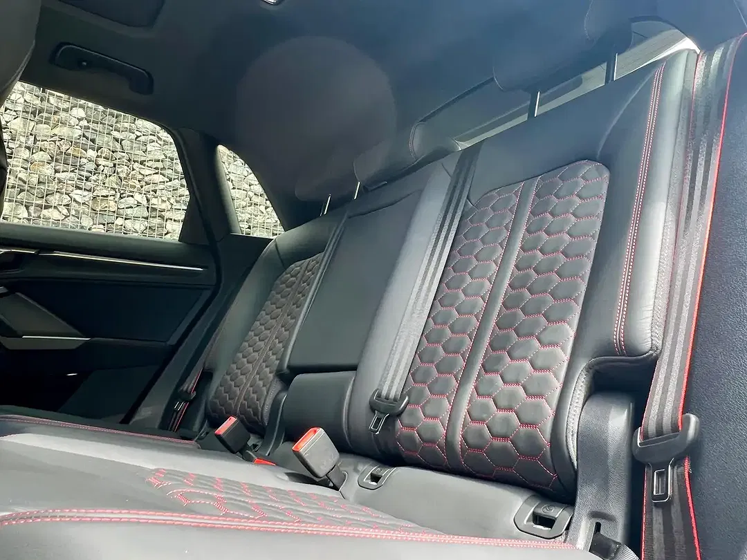 Audi RS Q3 2.5 TFSI AUT quattro Matrix LED - Thumbnail 9