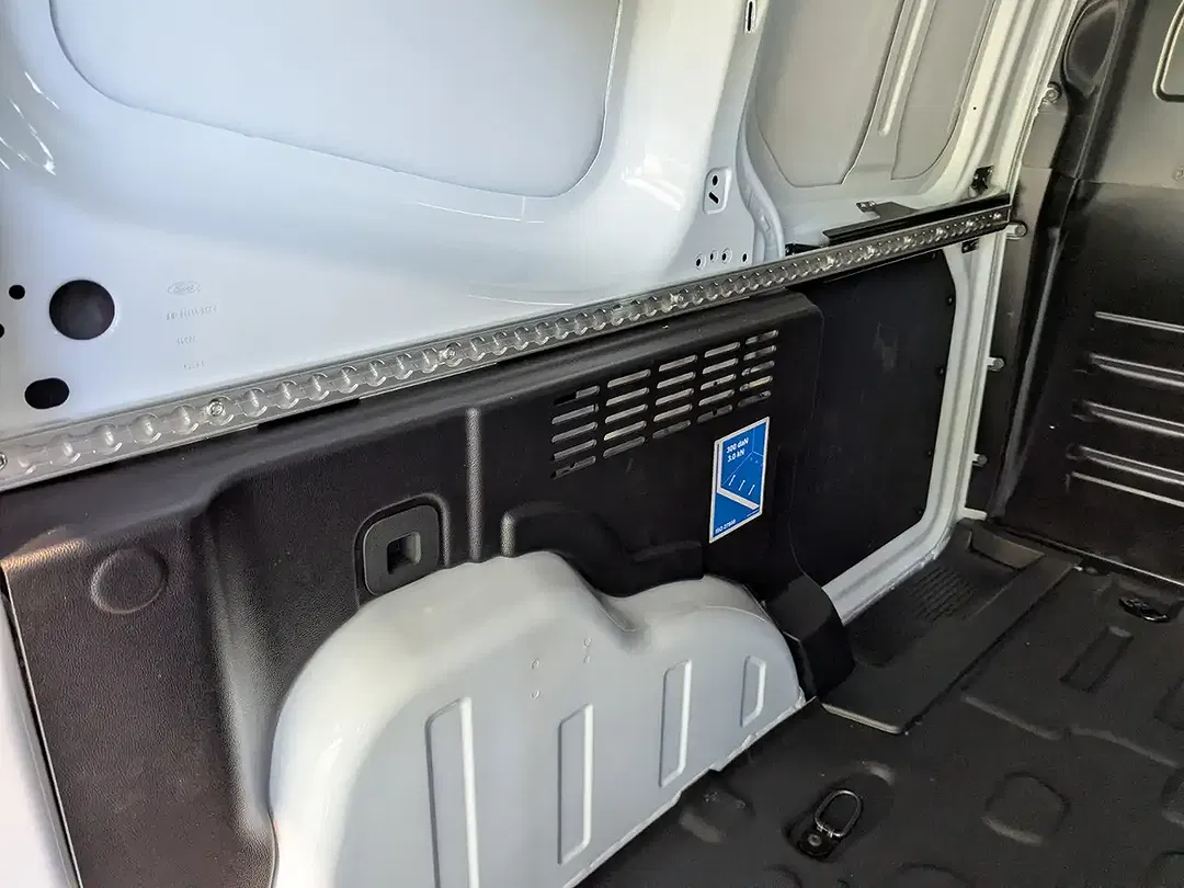 Ford Transit Courier Limited - Thumbnail 6