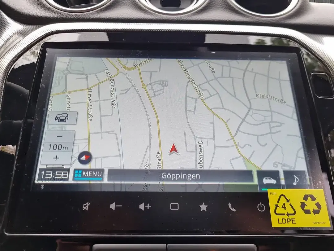 Suzuki Vitara Hybrid 1.4 BOOSTERJET Comfort+ - foto 15