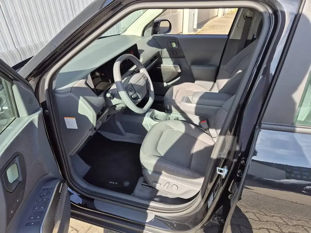 Kia EV2 Earth - Thumbnail 7