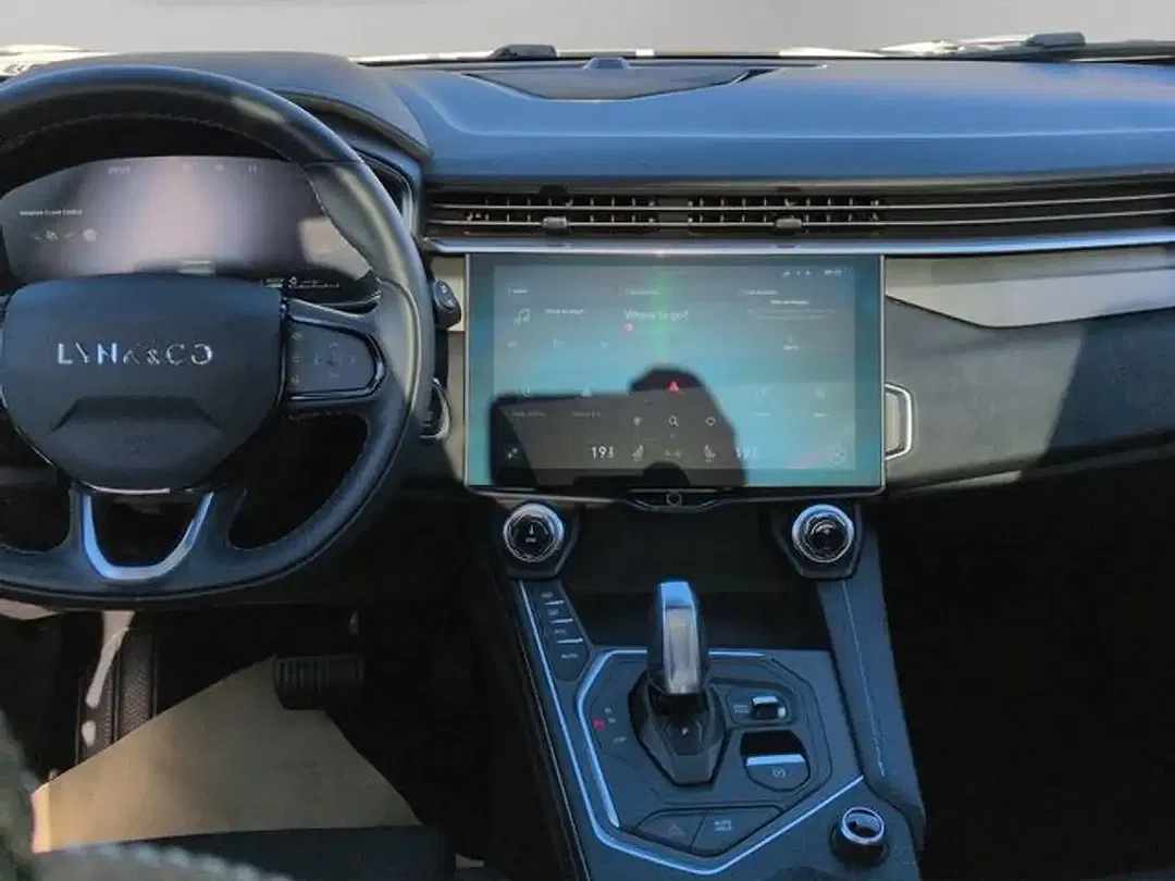 Lynk & Co 01 - Thumbnail 10