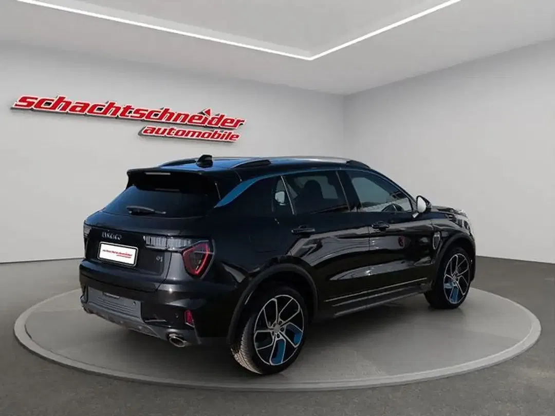 Lynk & Co 01 - Thumbnail 3