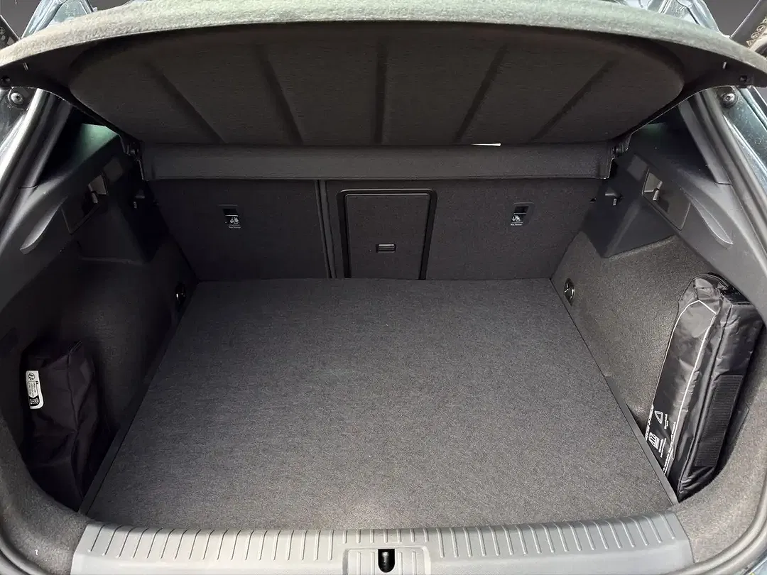 CUPRA Formentor PHEV VZ1 - Thumbnail 13