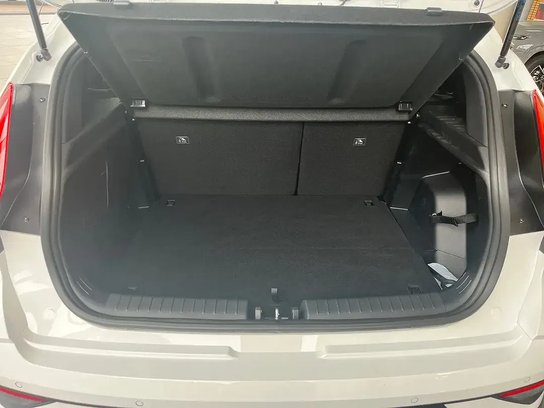 Hyundai BAYON 1.0 T-GDI AUT Blackline - Thumbnail 6