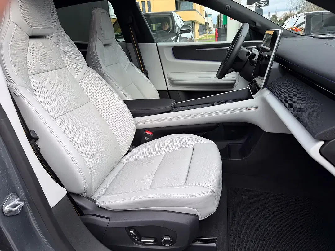 Polestar 4 Long Range Single Motor Plus Pilot - Thumbnail 12