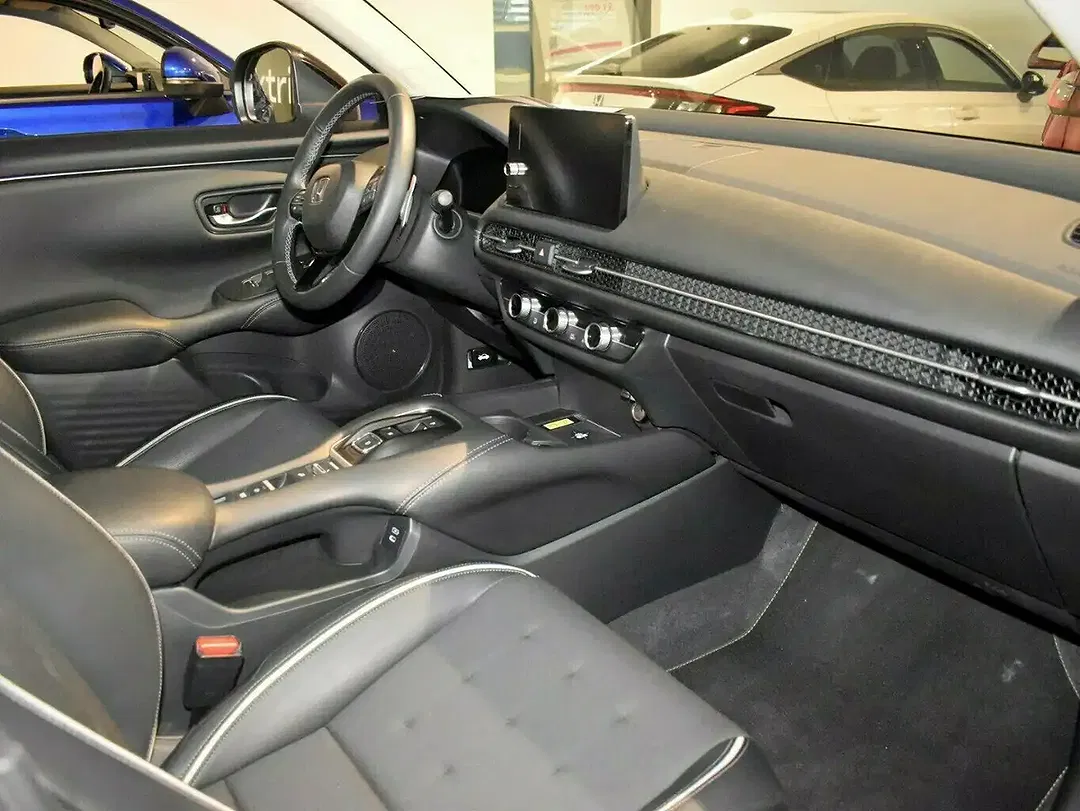 Honda ZR-V e:HEV Sport - Thumbnail 3