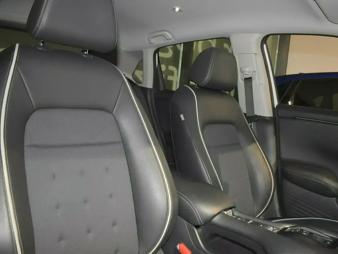 Honda ZR-V e:HEV Sport - Thumbnail 4