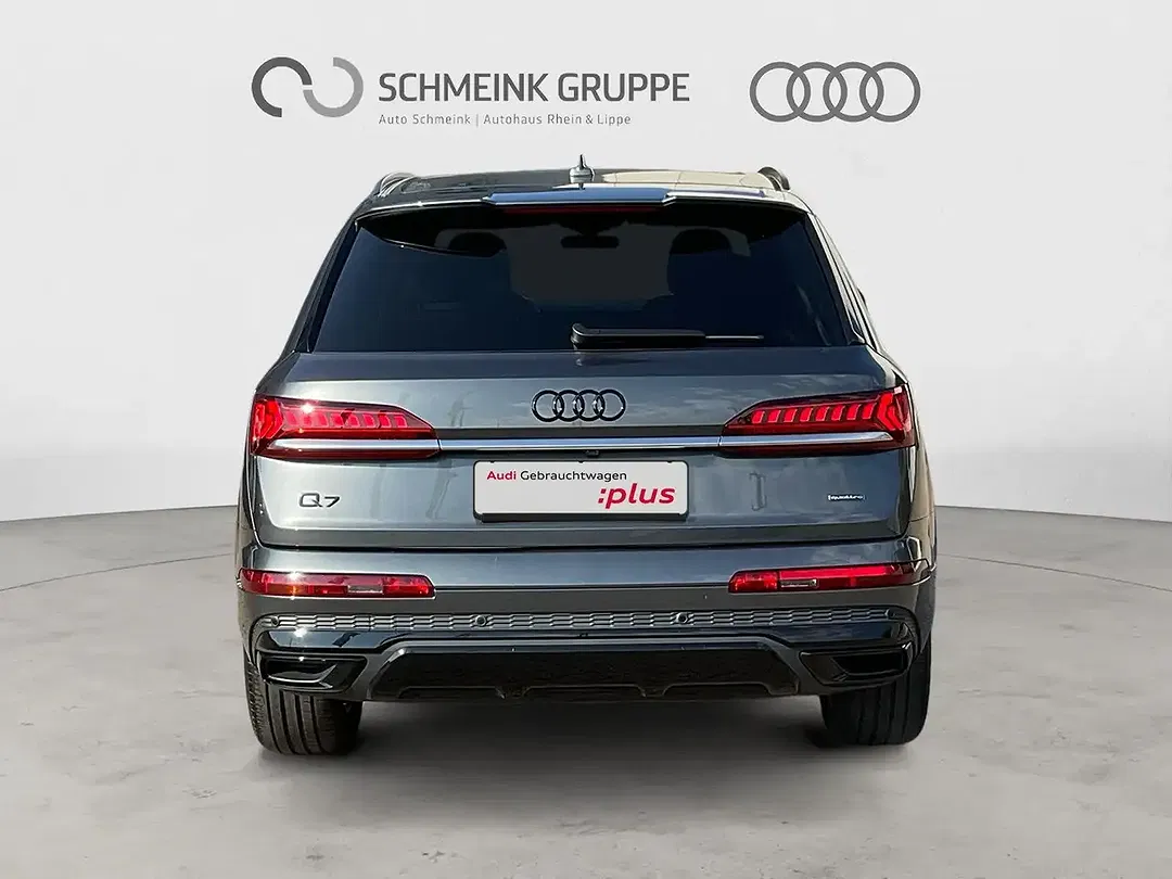 Audi Q7 55 TFSI e quattro S line - Thumbnail 4
