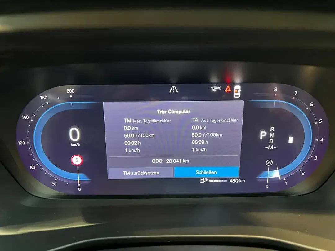 Volvo XC40 B4 Plus Dark Urban - Thumbnail 9