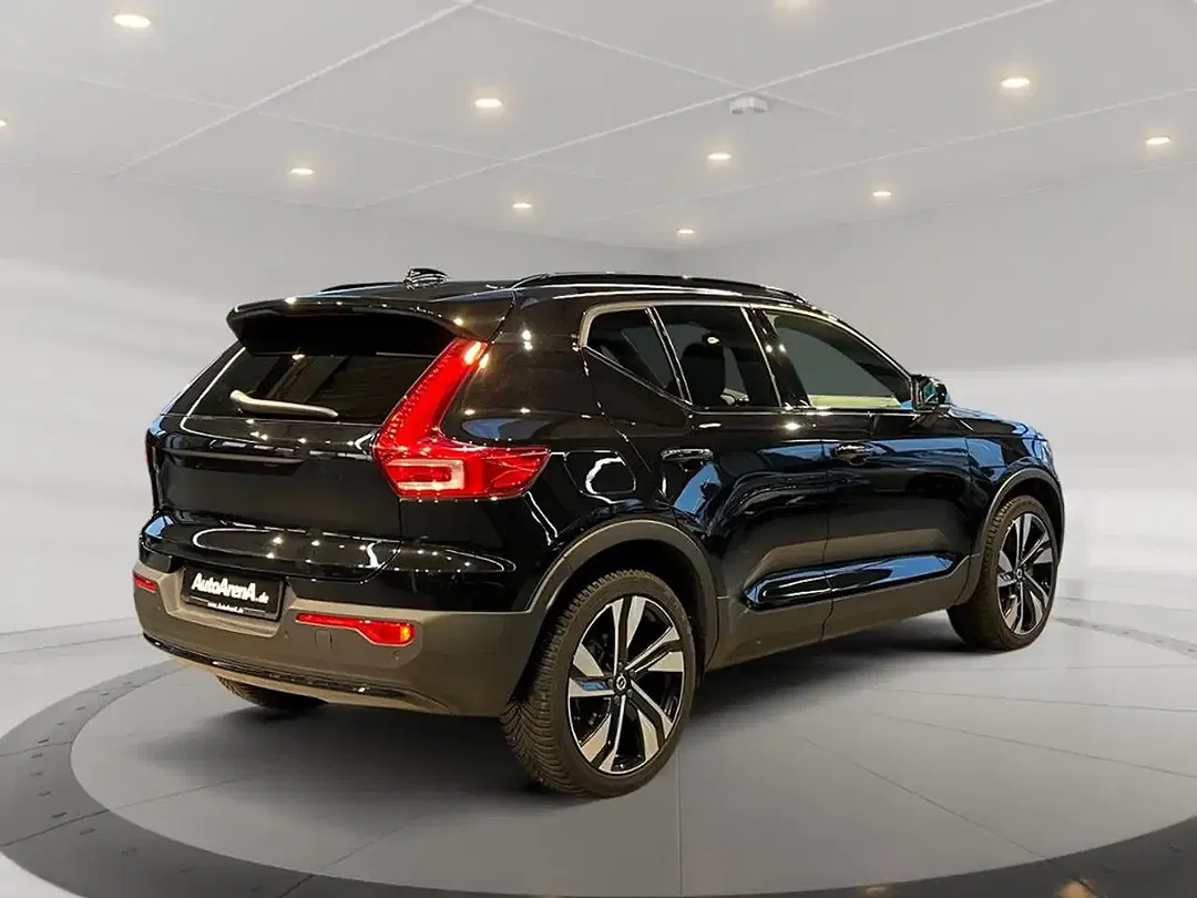 Volvo XC40 B4 Plus Dark Urban - foto 2